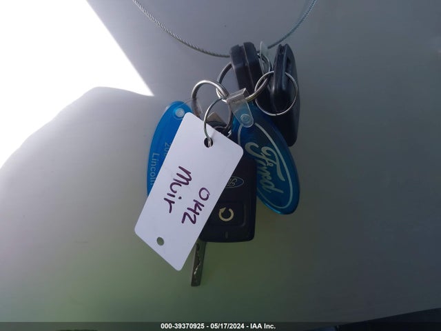 Ford ESCAPE SE 2018 1FMCU9GD0JUA09916 Image 11