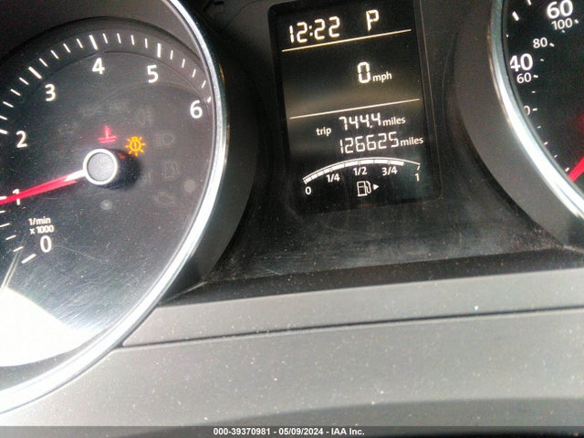3VW2K7AJ0FM427751 Volkswagen Jetta 2.0l S