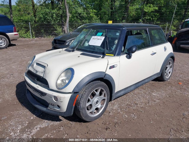 2005 MINI COOPER S WMWRE33505TL13232 Photo 1