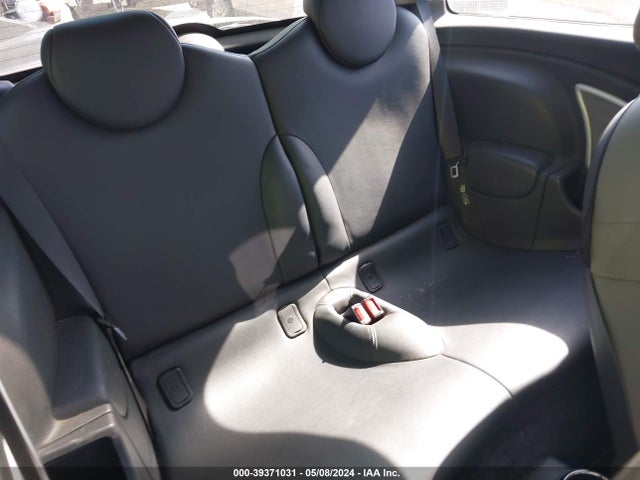 2005 MINI COOPER S WMWRE33505TL13232 Photo 7