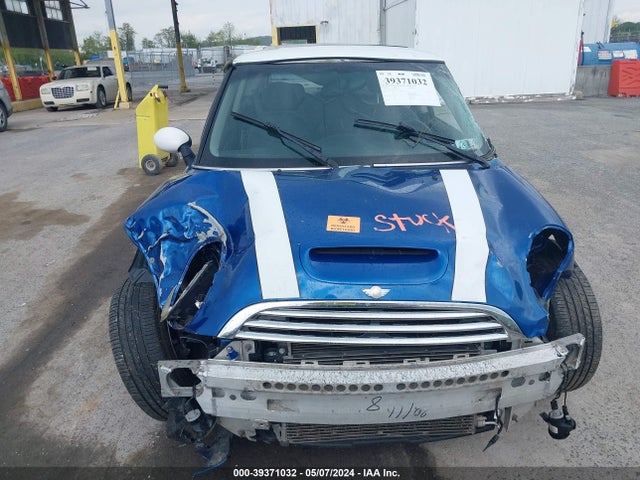 2006 MINI COOPER S WMWRE33566TJ48627 Photo 5