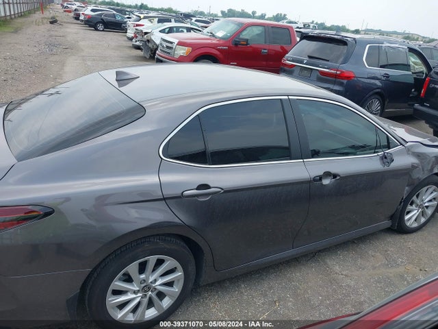 Toyota CAMRY LE 2024 4T1C11AK7RU892247 Image 13
