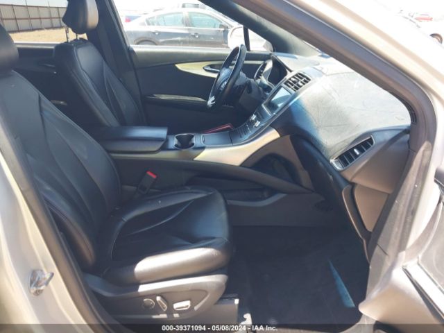 2LMPJ6JR3JBL48922 Lincoln Mkx Premiere