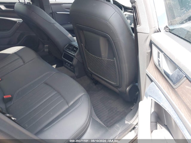 Audi A7 55 Premium 2019 WAUV2AF2XKN017311 Image 8