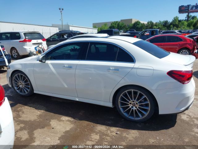 W1K3G4FB4MJ265826 Mercedes-Benz A 220 4matic