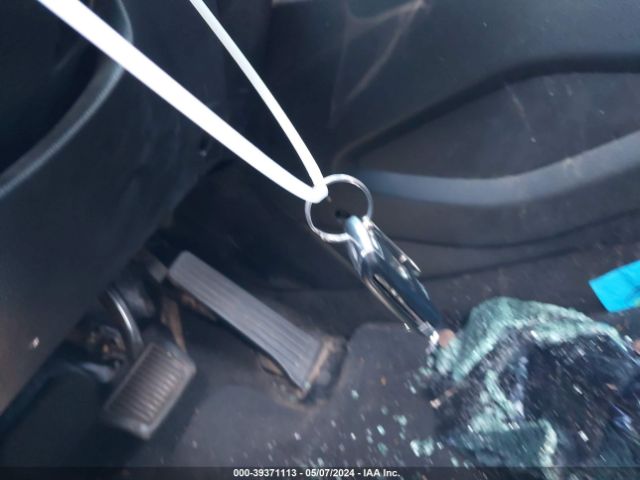 KNAFX4A8XE5161562 KIA FORTE EX