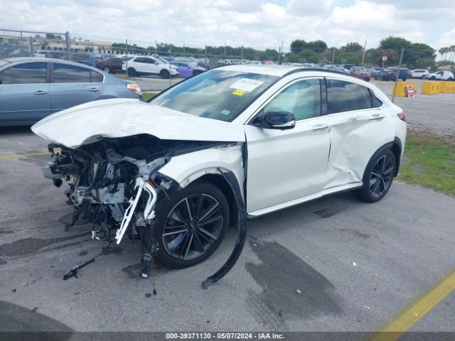 3PCAJ5K30NF114983 Infiniti Qx55 Essential Awd