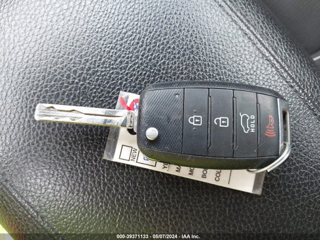KIA SORENTO LX 2015 5XYKT4A60FG559030 Image 11