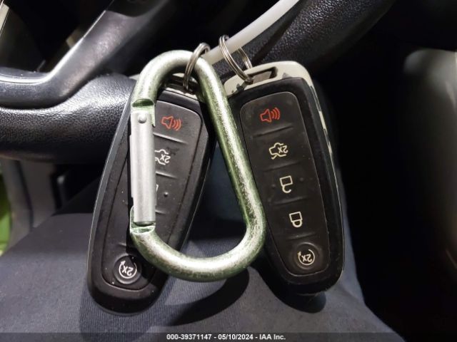 1FADP3J22JL252837 Ford Focus Titanium