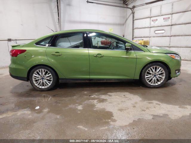 1FADP3J22JL252837 Ford Focus Titanium