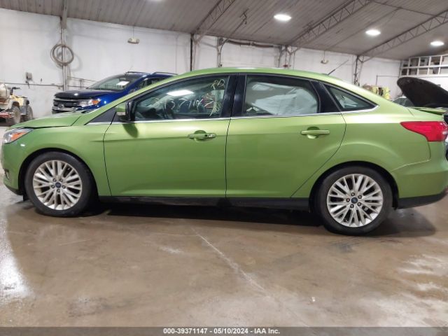 1FADP3J22JL252837 Ford Focus Titanium