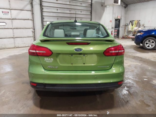 1FADP3J22JL252837 Ford Focus Titanium