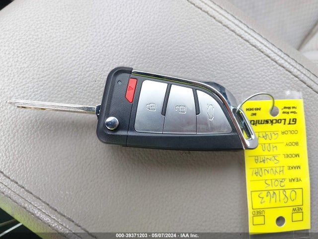 Hyundai SONATA SE 2015 5NPE24AF3FH081663 Image 11
