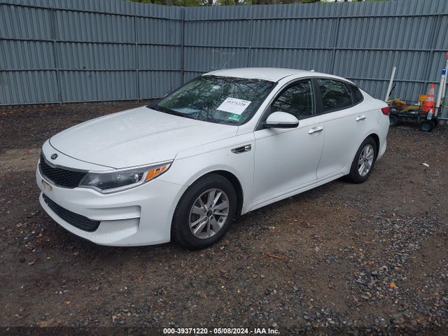 KIA Optima Lx 2016 5XXGT4L36GG048257 Image 2