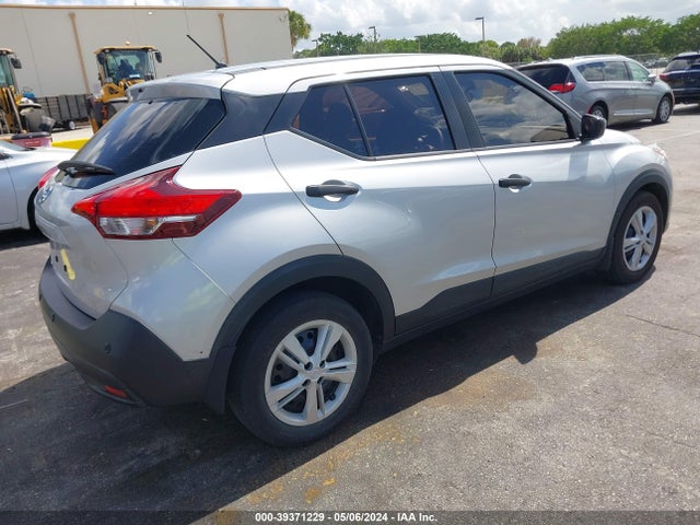 Nissan Kicks S Xtronic Cvt 2020 3N1CP5BV5LL556832 Image 4