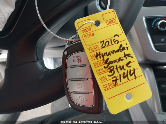 Hyundai Sonata Limited 2015 5NPE34AF3FH177144 Image 11