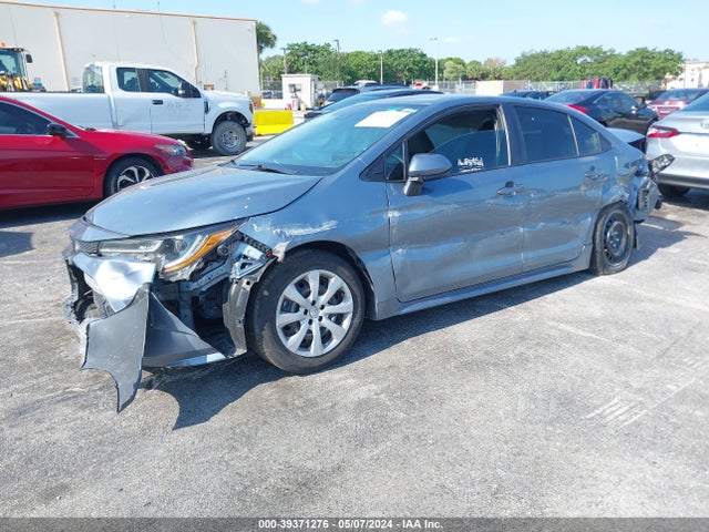 Toyota COROLLA LE 2020 5YFEPRAE8LP068623 Image 2