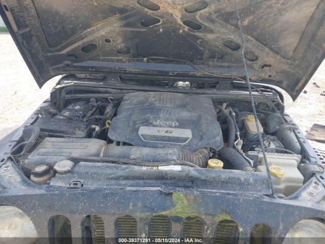 1C4BJWDG1GL266202 Jeep Wrangler Unlimited Sport