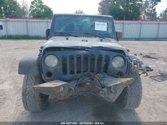 1C4BJWDG1GL266202 Jeep Wrangler Unlimited Sport