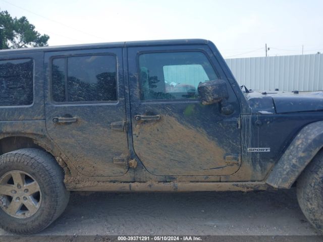 1C4BJWDG1GL266202 Jeep Wrangler Unlimited Sport