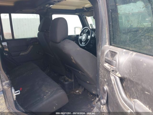 1C4BJWDG1GL266202 Jeep Wrangler Unlimited Sport