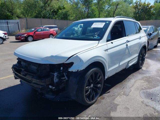 3VV3B7AX4LM179674 Volkswagen Tiguan 2.0t Se/2.0t Se R-line Black/2.0t Sel