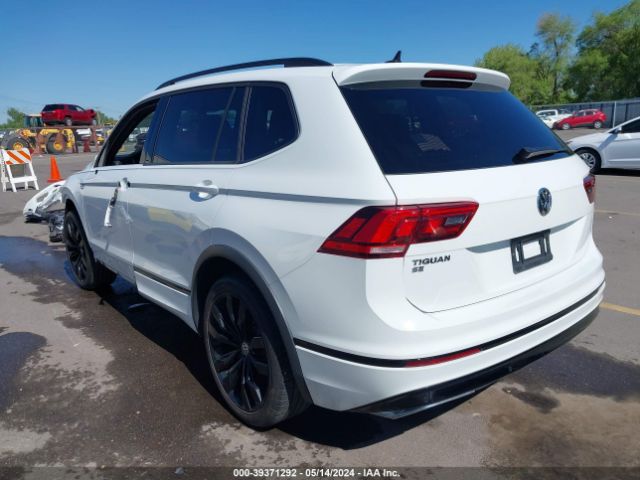 3VV3B7AX4LM179674 Volkswagen Tiguan 2.0t Se/2.0t Se R-line Black/2.0t Sel