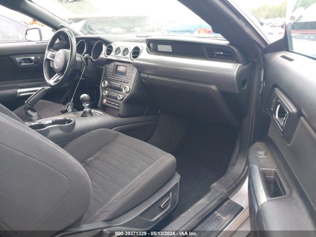 Ford MUSTANG GT 2016 1FA6P8CF1G5335503 Image 5