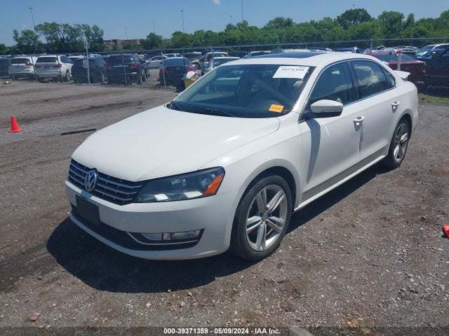 1VWCT7A34EC017067 Volkswagen Passat 1.8t Sel Premium