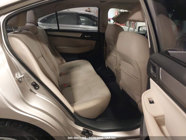 Subaru Legacy 2.5i Premium 2016 4S3BNAD61G3008468 Image 8