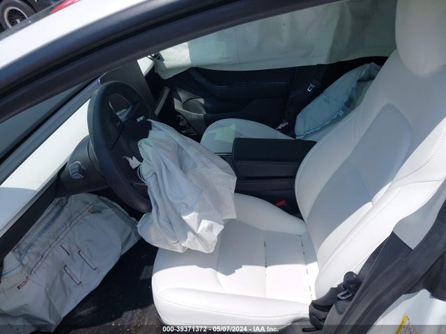 5YJ3E1EA0MF987499 Tesla Model 3 Standard Range Plus Rear-wheel Drive