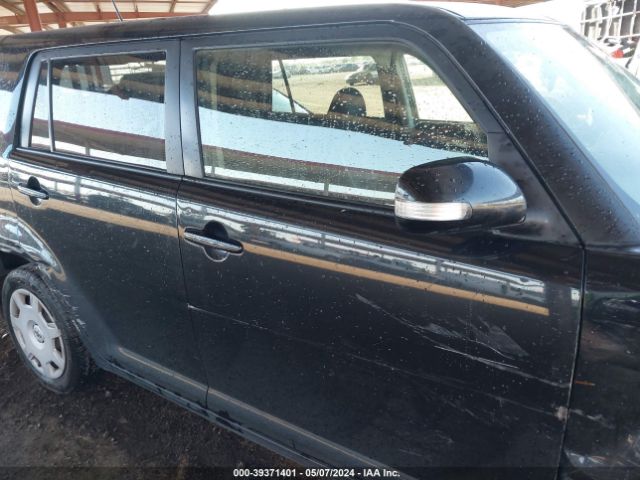 JTLZE4FE7EJ058003 Scion XB