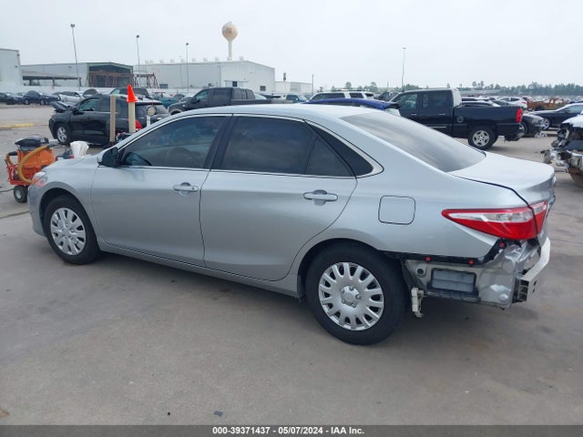 Toyota CAMRY LE 2015 4T4BF1FK8FR510346 Image 15