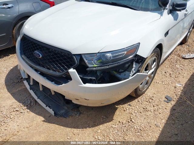 Ford Police Interceptor 2016 1FAHP2MK0GG101343 Image 6