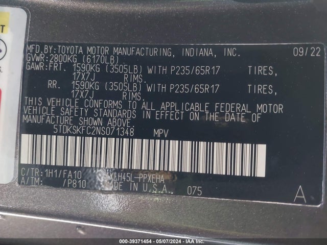 Toyota SIENNA LE 2022 5TDKSKFC2NS071348 Image 9