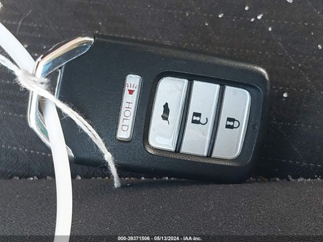 3HGGK5H83JM710493 Honda FIT EX