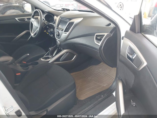 Hyundai Veloster 2016 KMHTC6AD2GU257359 Image 5