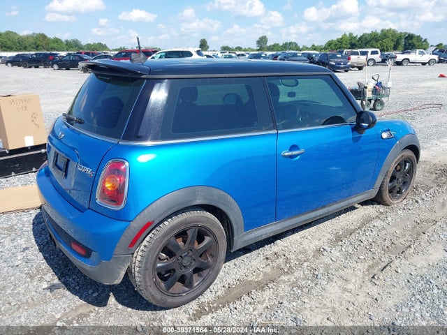 2009 MINI COOPER S WMWMF73569TW81211 Photo 3