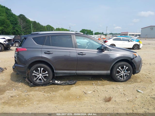 Toyota RAV4 LE 2017 2T3ZFREV3HW316921 Image 13