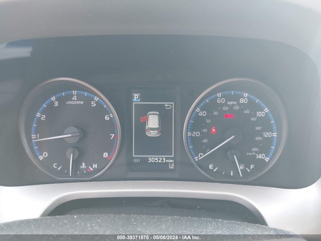 Toyota RAV4 LE 2017 2T3ZFREV3HW316921 Image 7