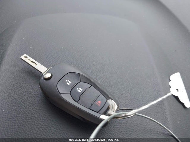 Chevrolet TRAX LS 2019 3GNCJKSB3KL401706 Image 11