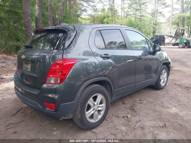 Chevrolet TRAX LS 2019 3GNCJKSB3KL401706 Image 4