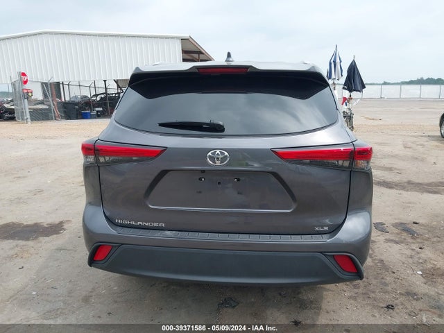 Toyota Highlander Xle 2022 5TDGZRAH8NS559443 Image 16