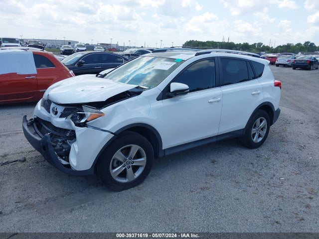Toyota Rav4 Xle 2015 2T3WFREV5FW180730 Image 2