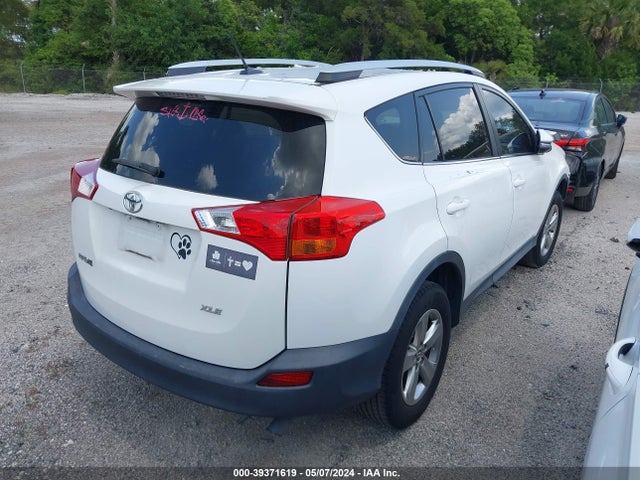 Toyota Rav4 Xle 2015 2T3WFREV5FW180730 Image 4