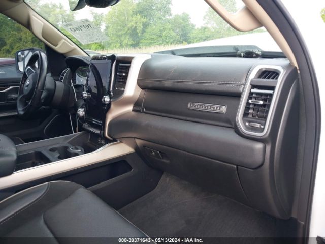 1C6SRFJT1MN547837 RAM 1500 Laramie  4x4 5'7 Box