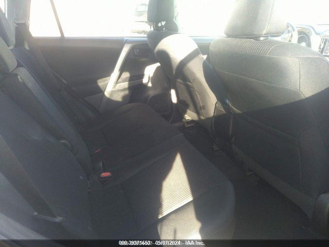 Toyota RAV4 LE 2016 2T3BFREV5GW480798 Image 12