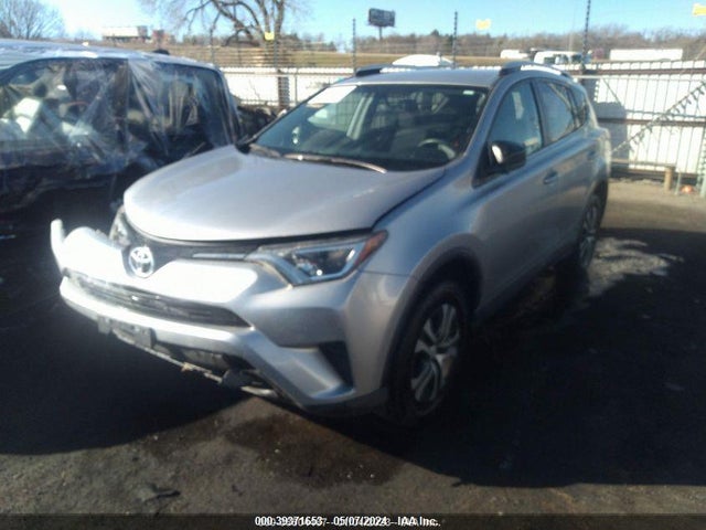 Toyota RAV4 LE 2016 2T3BFREV5GW480798 Image 2