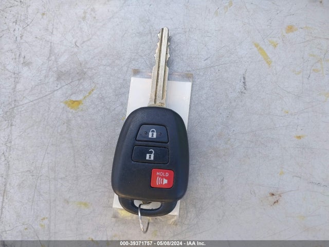 Toyota RAV4 LE 2015 2T3BFREV3FW286124 Image 11