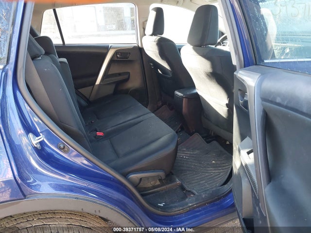 Toyota RAV4 LE 2015 2T3BFREV3FW286124 Image 8